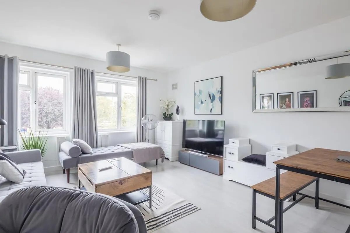 Lovely 2 Bedroom Apartment - Ideal Location Cambridge  0*, Cambridge (Cambridgeshire) United Kingdom