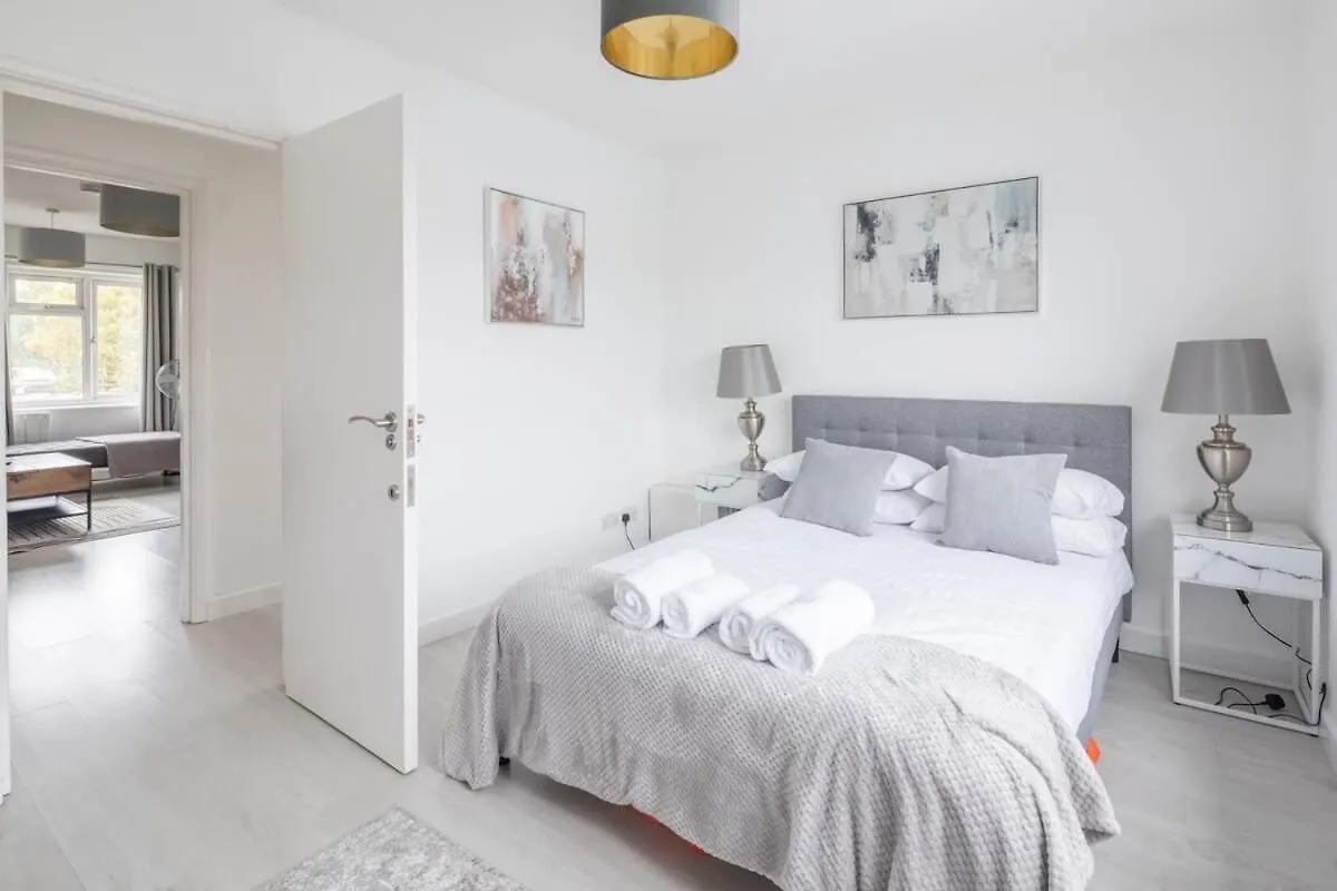 Lovely 2 Bedroom Apartment - Ideal Location Cambridge