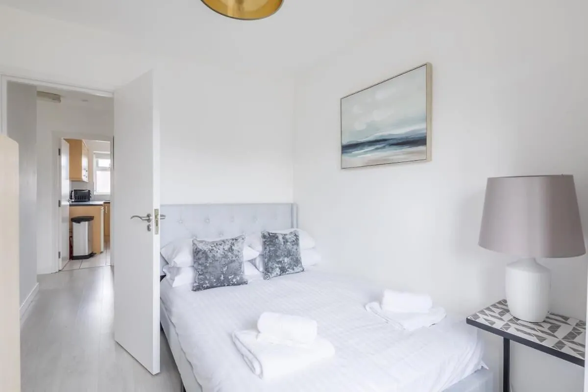 Lovely 2 Bedroom Apartment - Ideal Location Cambridge  United Kingdom